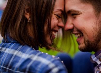 Cute Text Messages for Him: Make Him Smile with Your Words