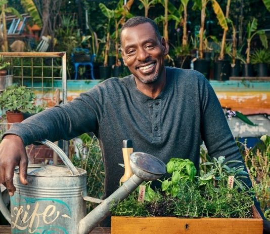 Genius Gardening Gifts Ideas for Plant Parents