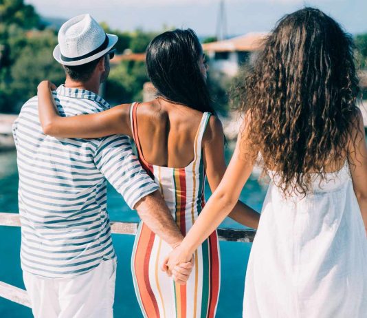 The Poly Lifestyle: Understanding Non-Monogamous Relationships and Open Love