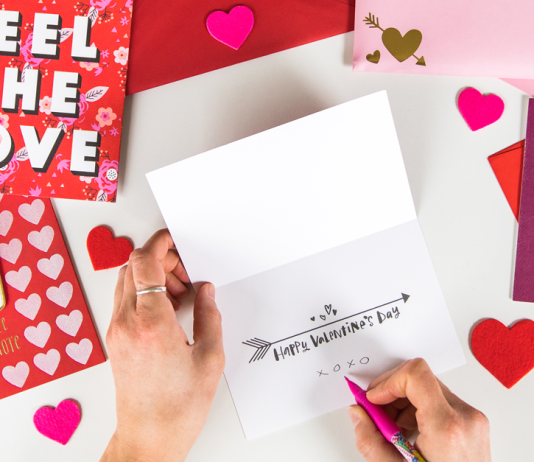 Valentine’s Day Card Messages: Expressing Your Love and Affection